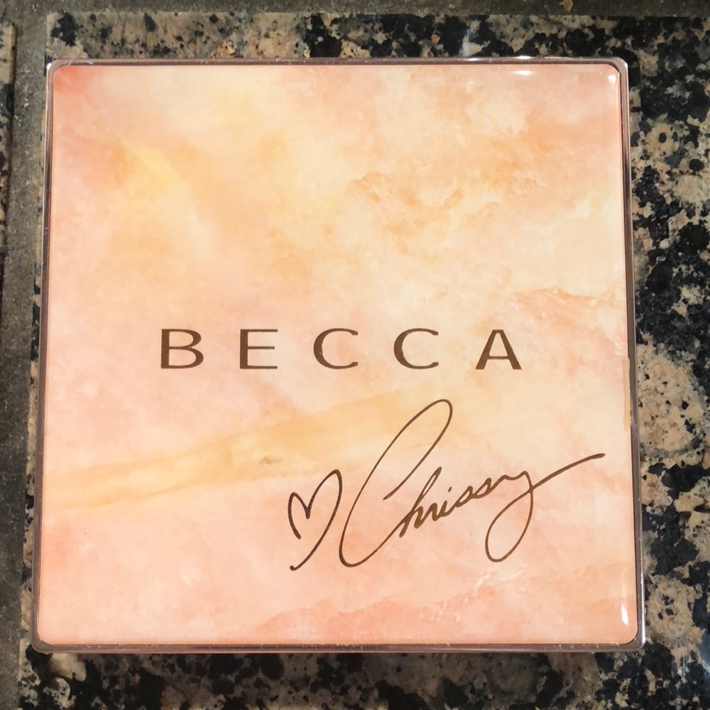 Chrissy x Becca Pallet